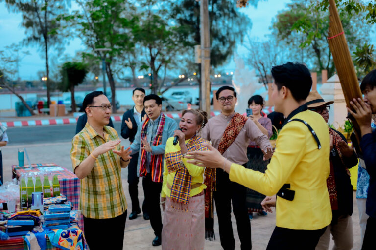ประมวลภาพกิจกรรม “สุขีมั่น สู่ขวัญวันเกิด” งานวันเกิดที่จัดขึ้นสำหรับบุคลากรมหาวิทยาลัยขอนแก่น ประจำเดือนกุมภาพันธ์ 2568