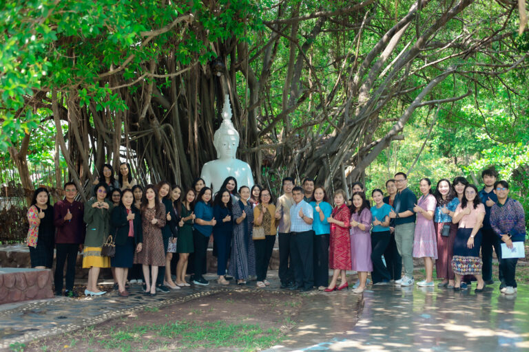 ผู้บริหารมหาวิทยาลัยขอนแก่นร่วมสานสัมพันธ์เครือข่ายบุคลากรด้านศิลปวัฒนธรรม มข.